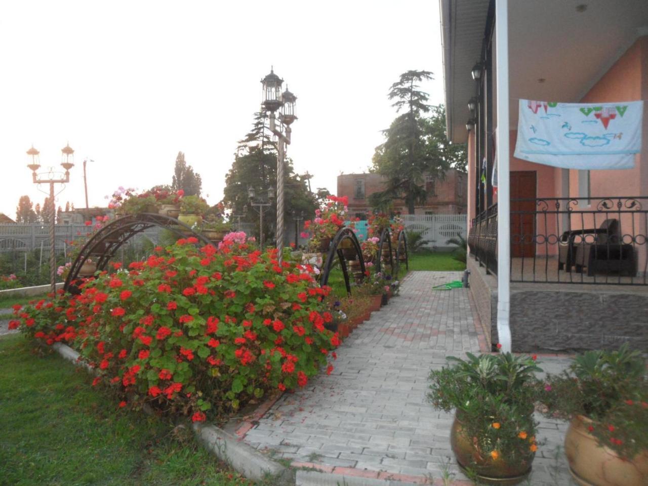 Galina Guest House Alakhadzi Zewnętrze zdjęcie